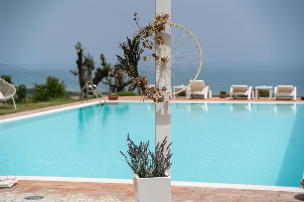 Villa In Collina Sul Mare... Montenero di Bisaccia Exterior foto